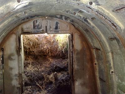 [Thumb - Bunker Inside (Entrance) - 'Grenades' - SY 04469 87675 small.jpg]