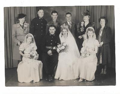 [Thumb - Knowles - Wedding 1942 (Chatham).jpg]